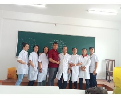 HOẠT ĐỘNG CỘNG ĐỒNG CỦA LƯƠNG Y NGUYỄN THANH TÙNG